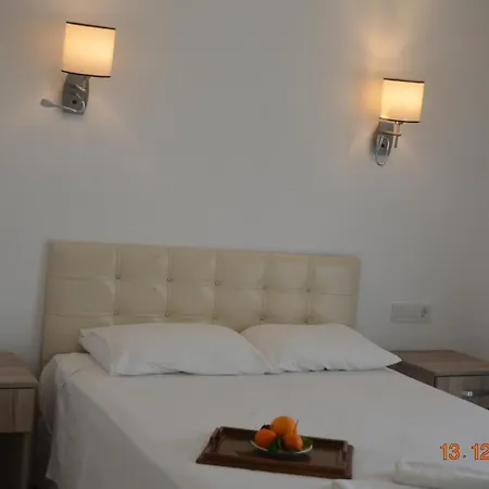 Uygar Hotel